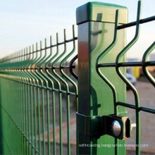 PVC coated wire mesh fence